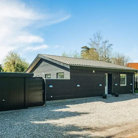 4 Star In Vaeggerlose-by Traum Ferienhaus *